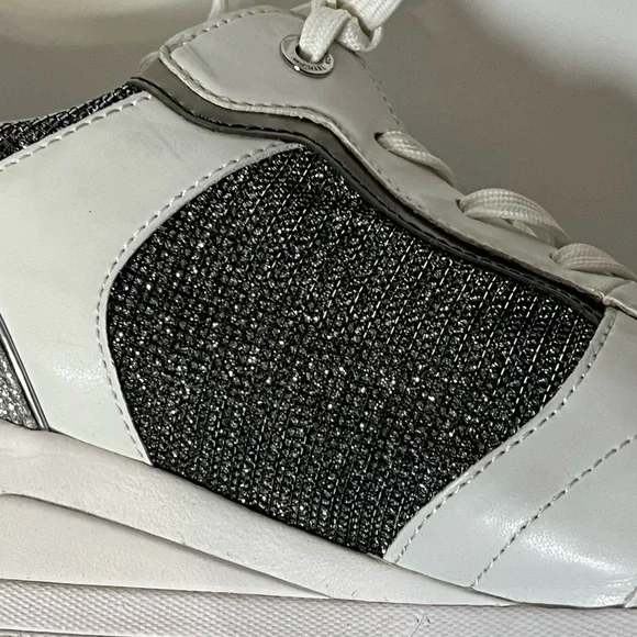 Michael Kors Crista Silver White Mixed Media Wedge Sneakers Glitter Women’s 9.5 - Picture 12 of 12